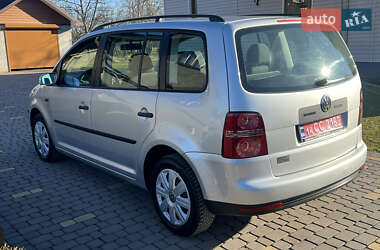 Минивэн Volkswagen Touran 2008 в Косове