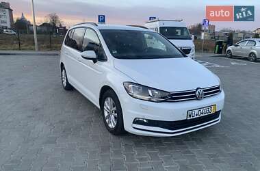 Мікровен Volkswagen Touran 2018 в Стрию