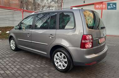 Минивэн Volkswagen Touran 2007 в Хмельницком