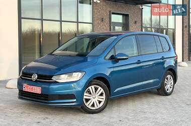 Мікровен Volkswagen Touran 2018 в Тернополі