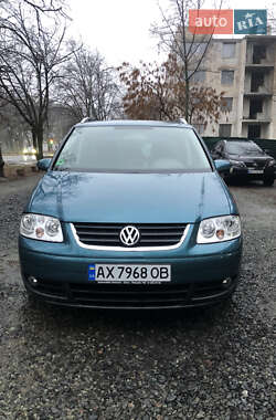 Мінівен Volkswagen Touran 2005 в Харкові