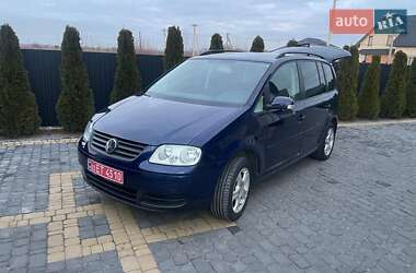 Мінівен Volkswagen Touran 2006 в Любомлі