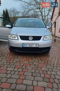 Мінівен Volkswagen Touran 2006 в Волочиську