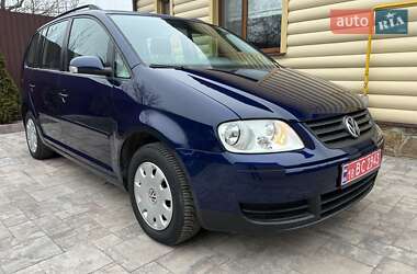 Мінівен Volkswagen Touran 2005 в Сарнах