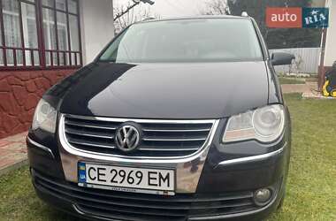 Минивэн Volkswagen Touran 2008 в Черновцах