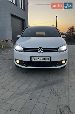 Минивэн Volkswagen Touran 2011 в Виноградове