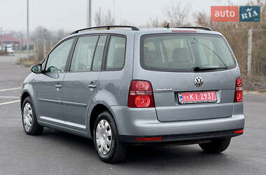 Минивэн Volkswagen Touran 2009 в Виннице