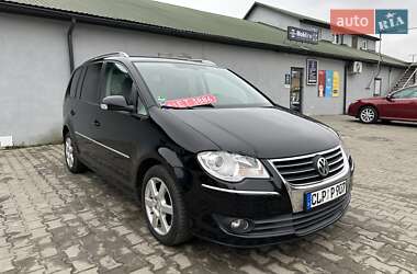 Мінівен Volkswagen Touran 2009 в Рівному