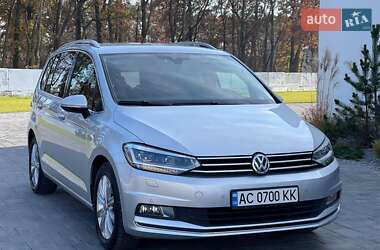 Мікровен Volkswagen Touran 2017 в Луцьку