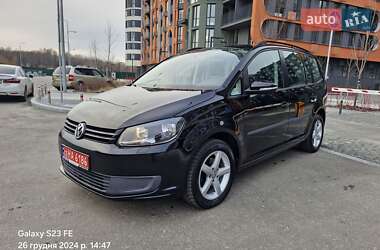 Минивэн Volkswagen Touran 2014 в Киеве