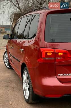 Мінівен Volkswagen Touran 2013 в Лубнах