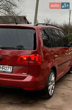 Мінівен Volkswagen Touran 2013 в Лубнах