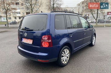 Минивэн Volkswagen Touran 2008 в Ковеле