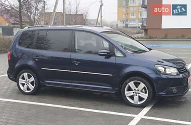 Мінівен Volkswagen Touran 2011 в Луцьку