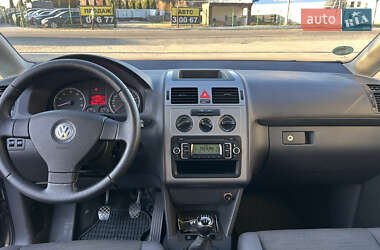 Мінівен Volkswagen Touran 2010 в Надвірній