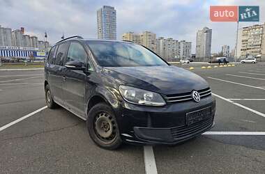 Мінівен Volkswagen Touran 2013 в Києві