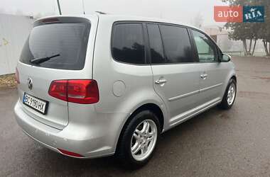 Минивэн Volkswagen Touran 2013 в Львове