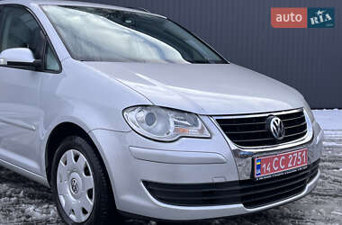 Мінівен Volkswagen Touran 2009 в Івано-Франківську