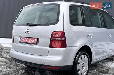 Мінівен Volkswagen Touran 2009 в Івано-Франківську