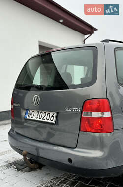 Мінівен Volkswagen Touran 2005 в Звягелі