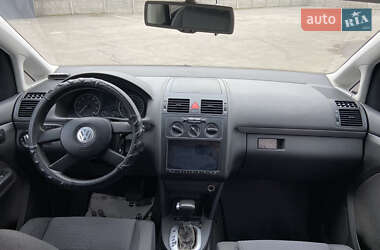 Мінівен Volkswagen Touran 2003 в Дніпрі