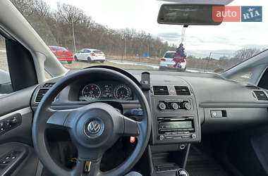 Минивэн Volkswagen Touran 2011 в Львове