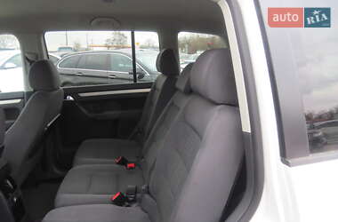 Мінівен Volkswagen Touran 2010 в Кропивницькому