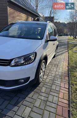 Минивэн Volkswagen Touran 2011 в Луцке