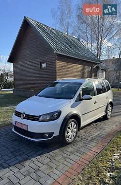 Volkswagen Touran 2011