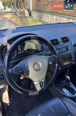 Минивэн Volkswagen Touran 2011 в Луцке