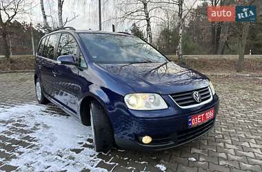 Мінівен Volkswagen Touran 2005 в Луцьку