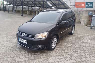 Мінівен Volkswagen Touran 2010 в Кіцмані