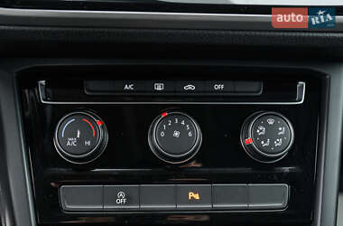 Микровэн Volkswagen Touran 2020 в 