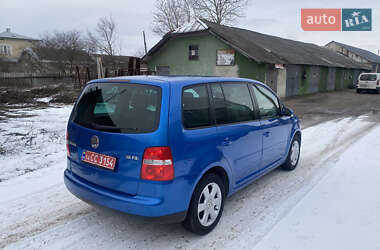 Минивэн Volkswagen Touran 2004 в Ивано-Франковске