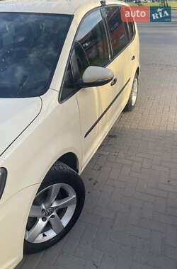 Мінівен Volkswagen Touran 2012 в Луцьку