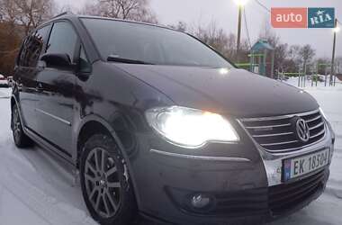 Минивэн Volkswagen Touran 2008 в Ковеле