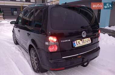 Минивэн Volkswagen Touran 2008 в Ковеле