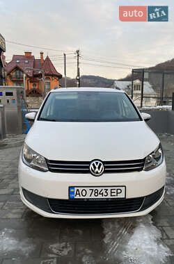 Мінівен Volkswagen Touran 2012 в Делятині