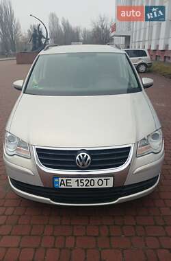 Volkswagen Touran 2010