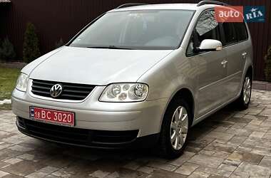 Мінівен Volkswagen Touran 2005 в Сарнах