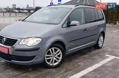 Мінівен Volkswagen Touran 2007 в Луцьку