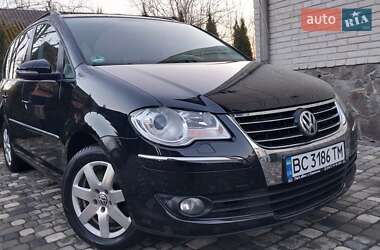 Минивэн Volkswagen Touran 2009 в Ходорове