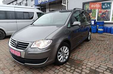 Мінівен Volkswagen Touran 2008 в Сарнах