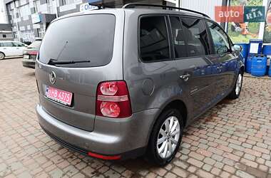 Мінівен Volkswagen Touran 2008 в Сарнах