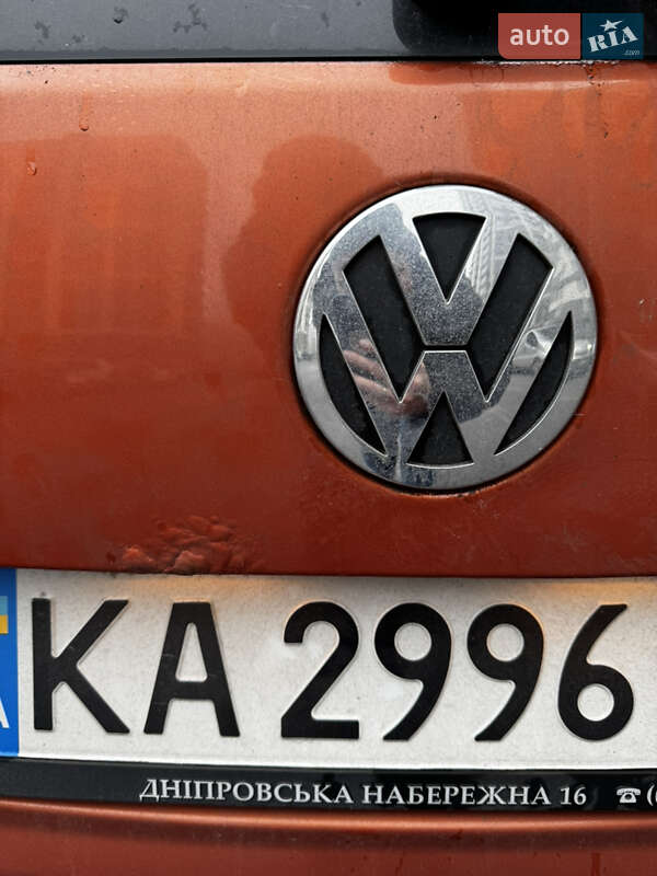 Минивэн Volkswagen Touran 2008 в Киеве