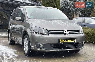 Volkswagen Touran 2011