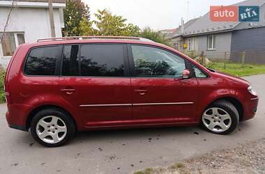 Мінівен Volkswagen Touran 2007 в Луцьку