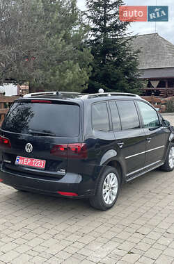 Минивэн Volkswagen Touran 2012 в Мукачево