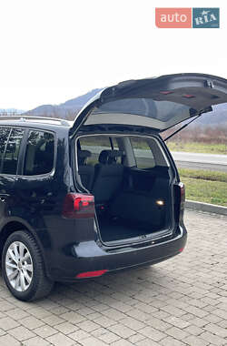 Минивэн Volkswagen Touran 2012 в Мукачево