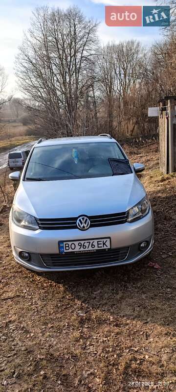 Мінівен Volkswagen Touran 2011 в Кременці